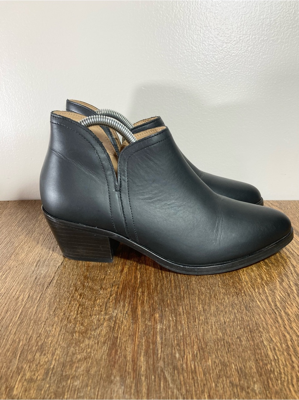 Nisolo Mia Everyday Black Leather Ankle Boot Women’s Size 8.5